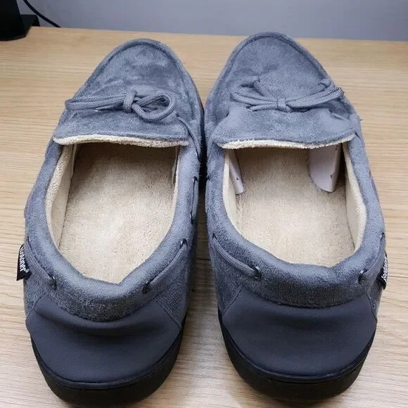 ISOTONER Slippers Mens Size 8 9 Grey Slip On Plush Lined Gel Memory Foam - Picture 2 of 5